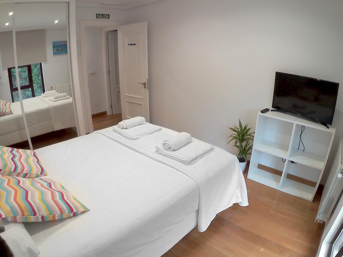 Somo Surfskate Hostel Castañedo Dış mekan fotoğraf