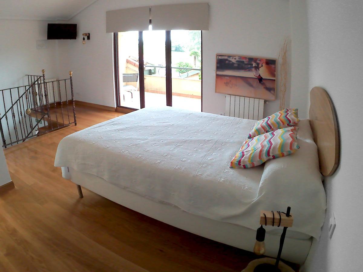 Somo Surfskate Hostel Castañedo Dış mekan fotoğraf