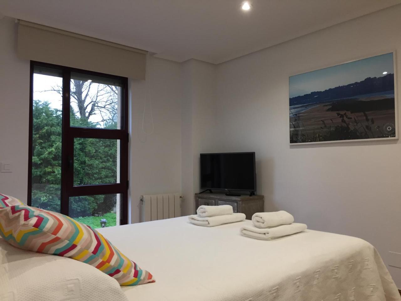 Somo Surfskate Hostel Castañedo Dış mekan fotoğraf