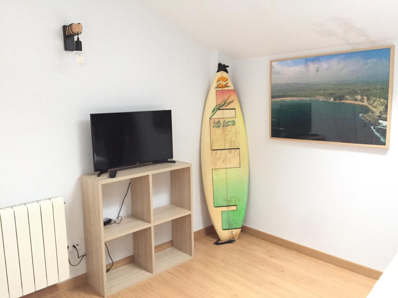 Somo Surfskate Hostel Castañedo Dış mekan fotoğraf