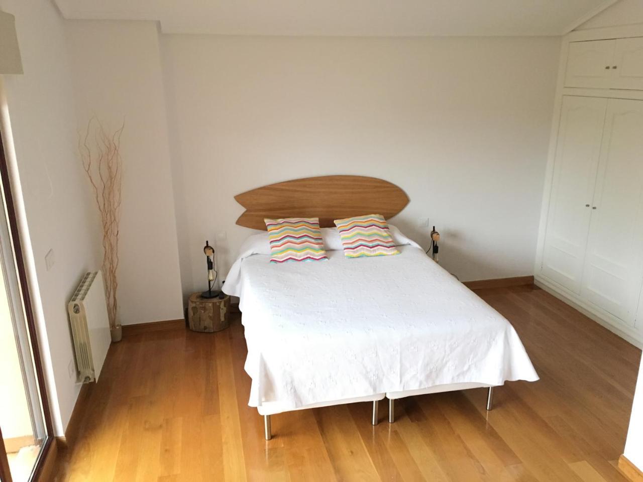 Somo Surfskate Hostel Castañedo Dış mekan fotoğraf