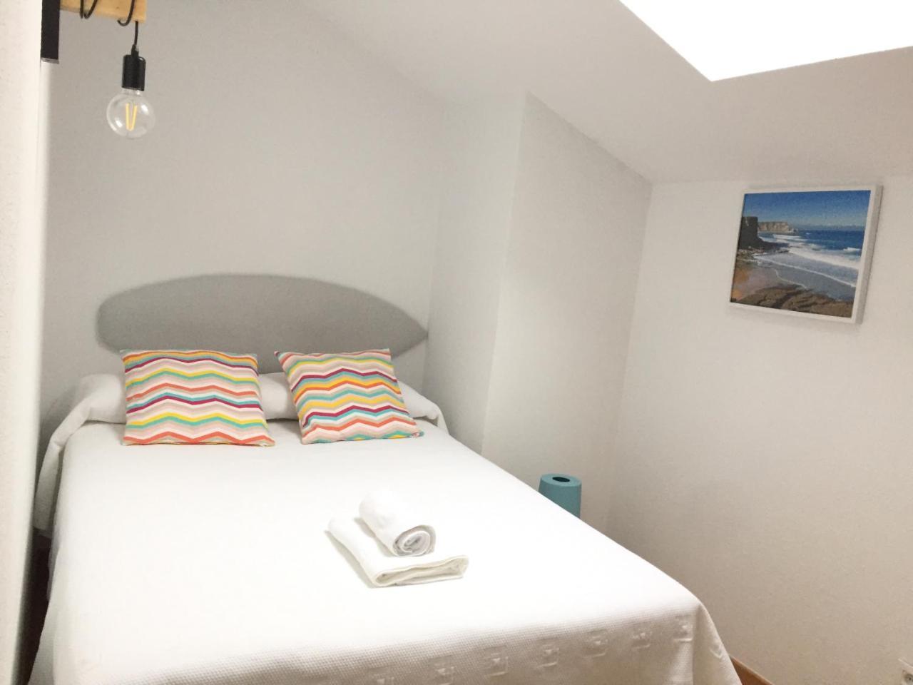 Somo Surfskate Hostel Castañedo Dış mekan fotoğraf