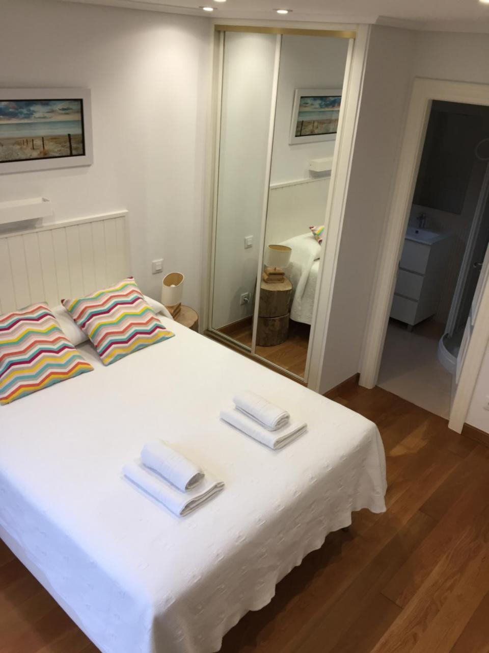 Somo Surfskate Hostel Castañedo Dış mekan fotoğraf